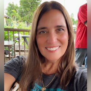 Meet your Posher, Tina